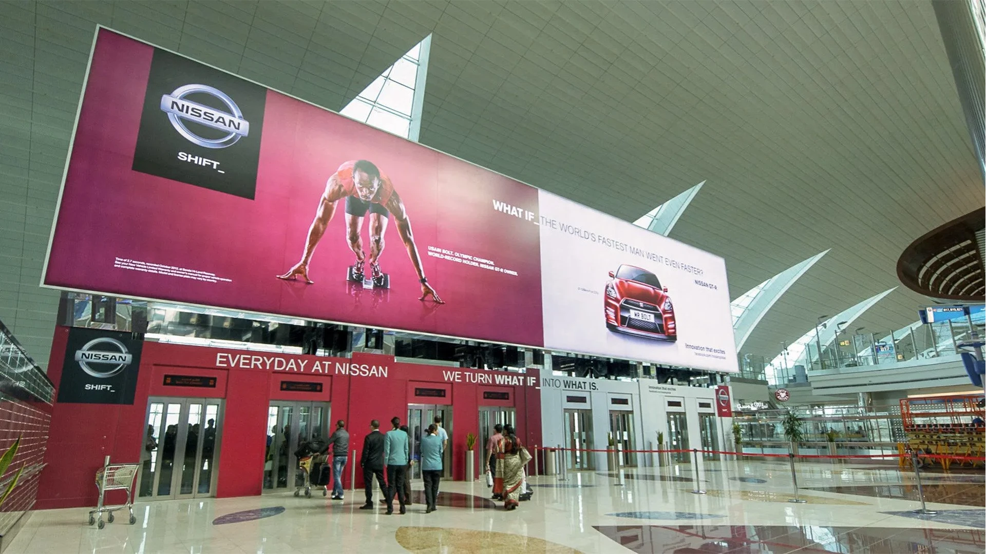 The Power of Airport Advertising: Capturing Audiences in Transit