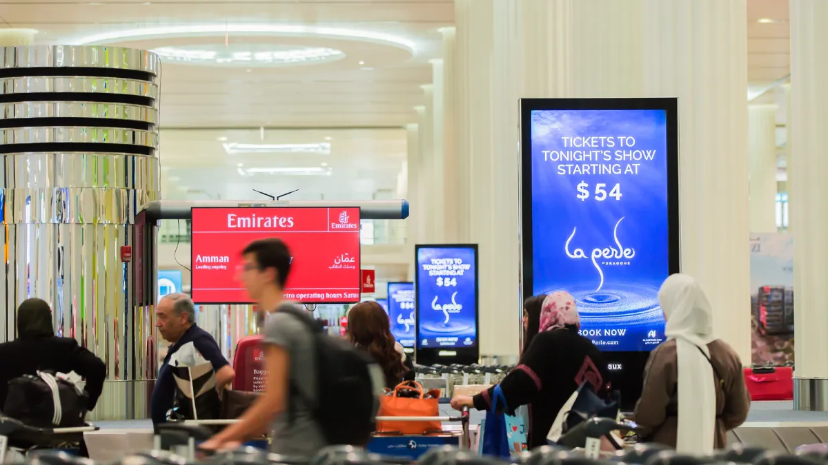 Baggage Reclaim Screens: The Most Requested Airport Advertising Format in the Gulf
