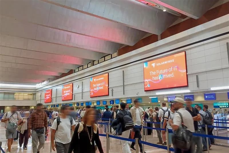 Airport Advertising Format Analysis Matching Brands to Strategic Placements