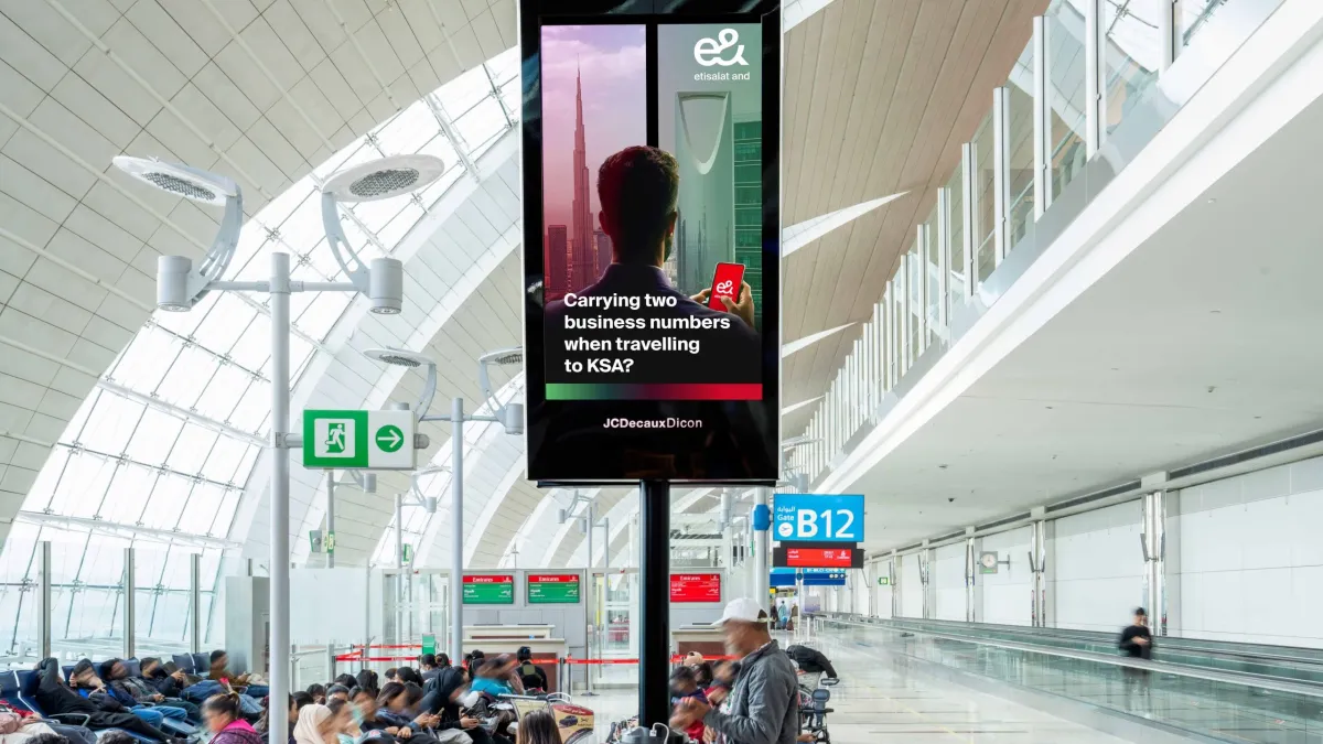 How Tourism Brands Use Airport Advertising to Attract Travellers