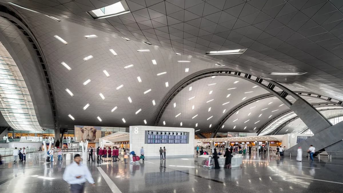 Qatar Airport Advertising Strategy and Insights Guide